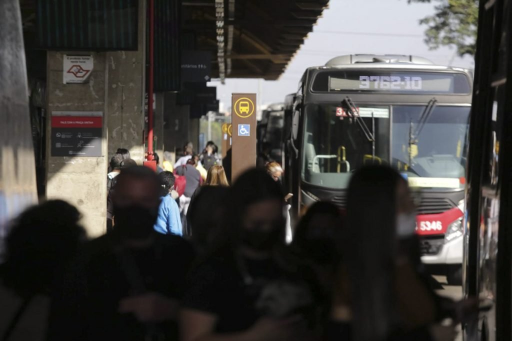 Greve ônibus SP