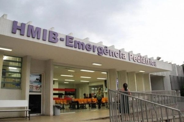 Entrada da Emergência pediátrica do Hmib