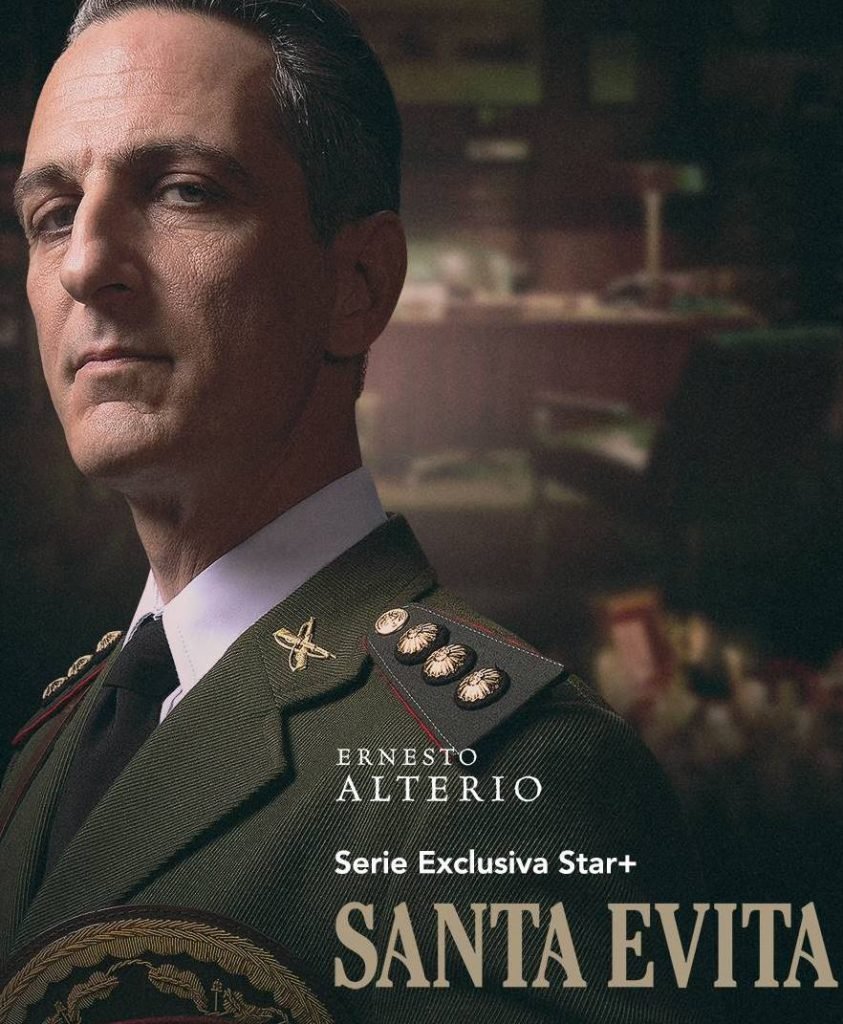 Foto colorida de um homem-Metrópoles