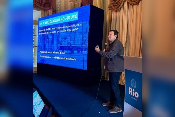 VLTzação do BRT- Prefeitura do Rio quer substituir sistema até 2023 1