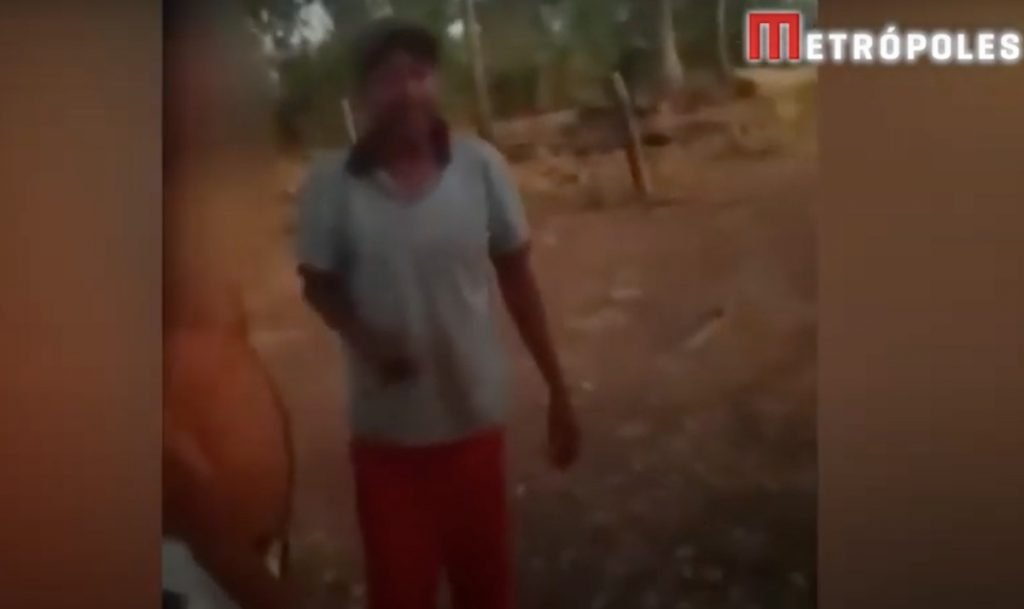 A Polícia Civil de Goiás divulgou um vídeo de Reginaldo José Barbosa, suspeito de ter matado os irmãos em Bonópolis,