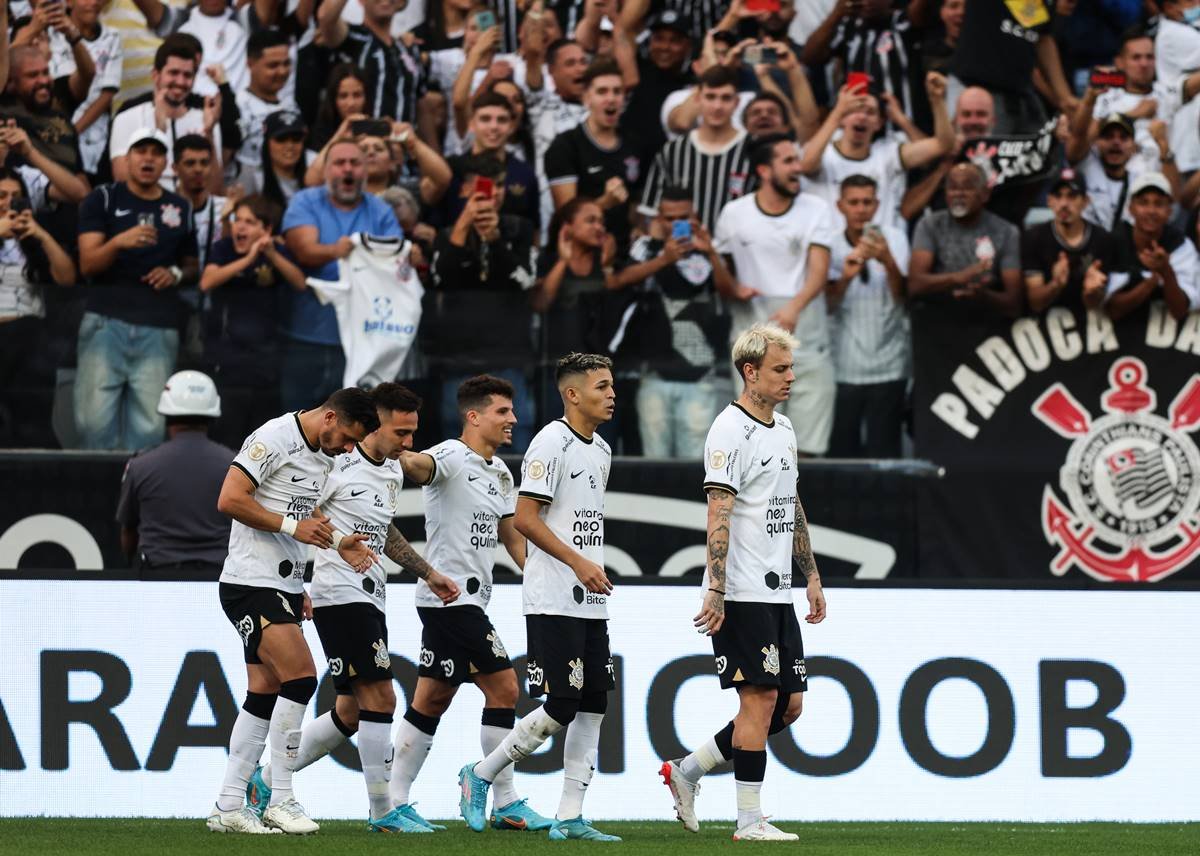 Corinthians 1 x 0 Flamengo - 10/07/2022 - Brasileirão 