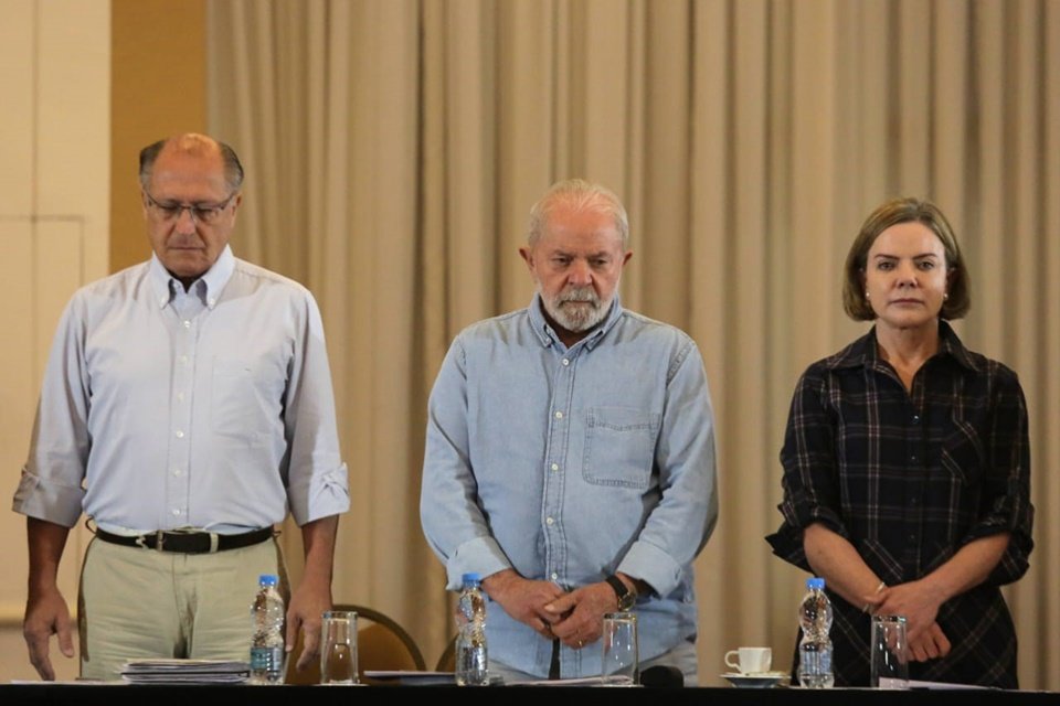 Reunião com partidos que apoiam Lula para a Presidência