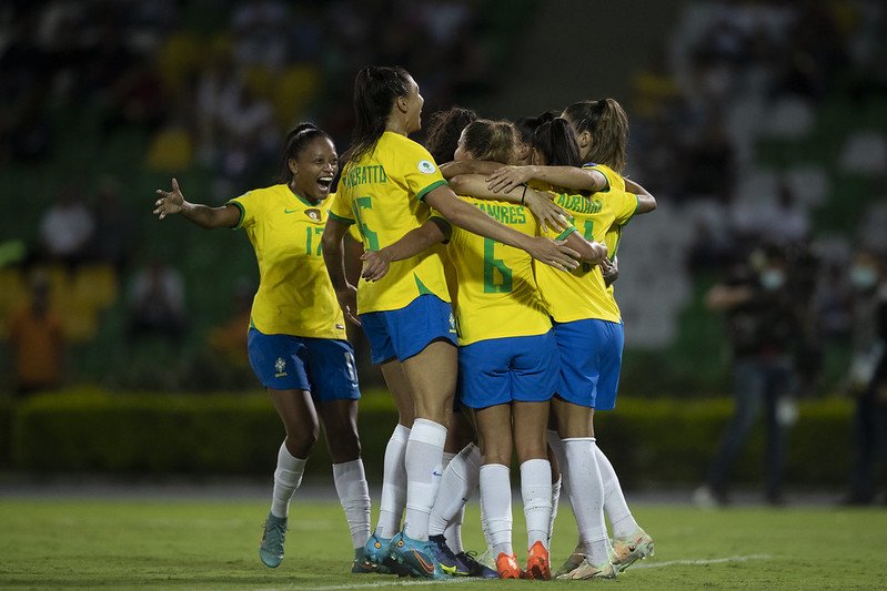 Brasil e Inglaterra protagonizarão duelo na Finalíssima feminina
