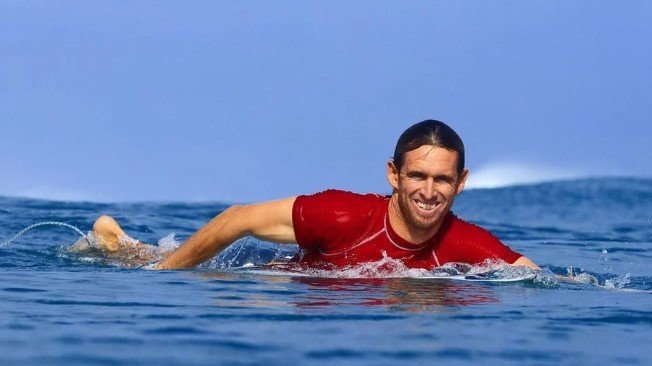 Michael Dunphy é surfista americano - Metrópoles