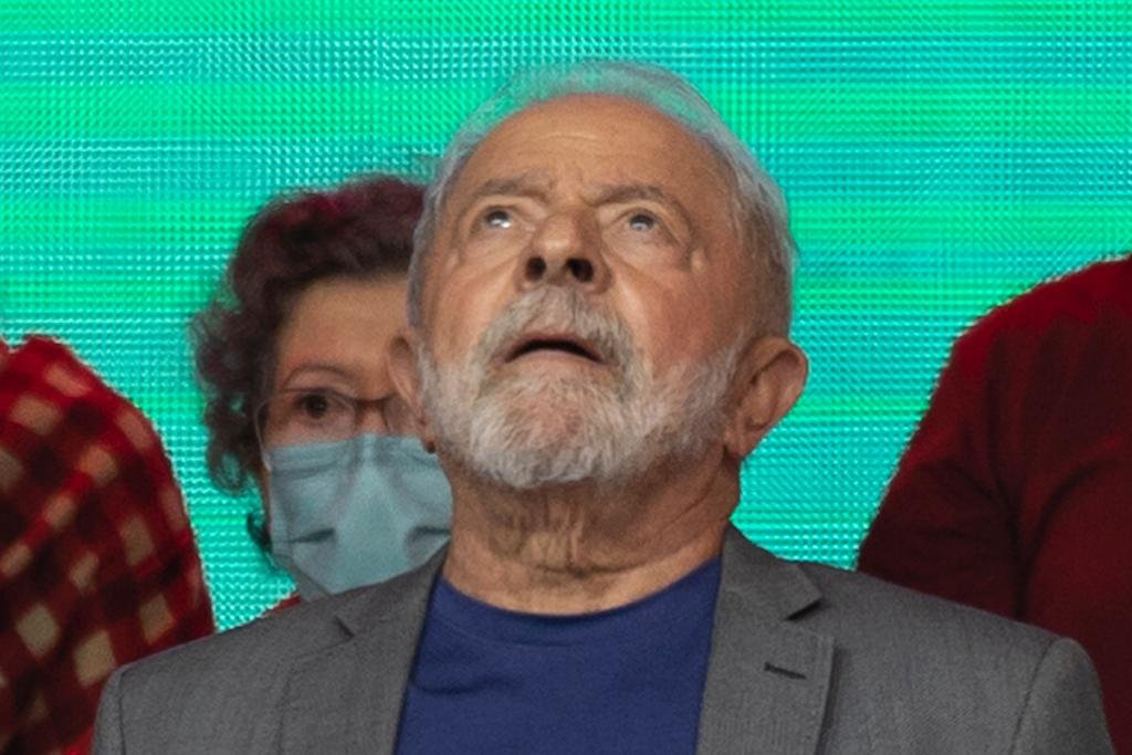 Janja repreende mestre de cerimônia em evento com Lula: Segura