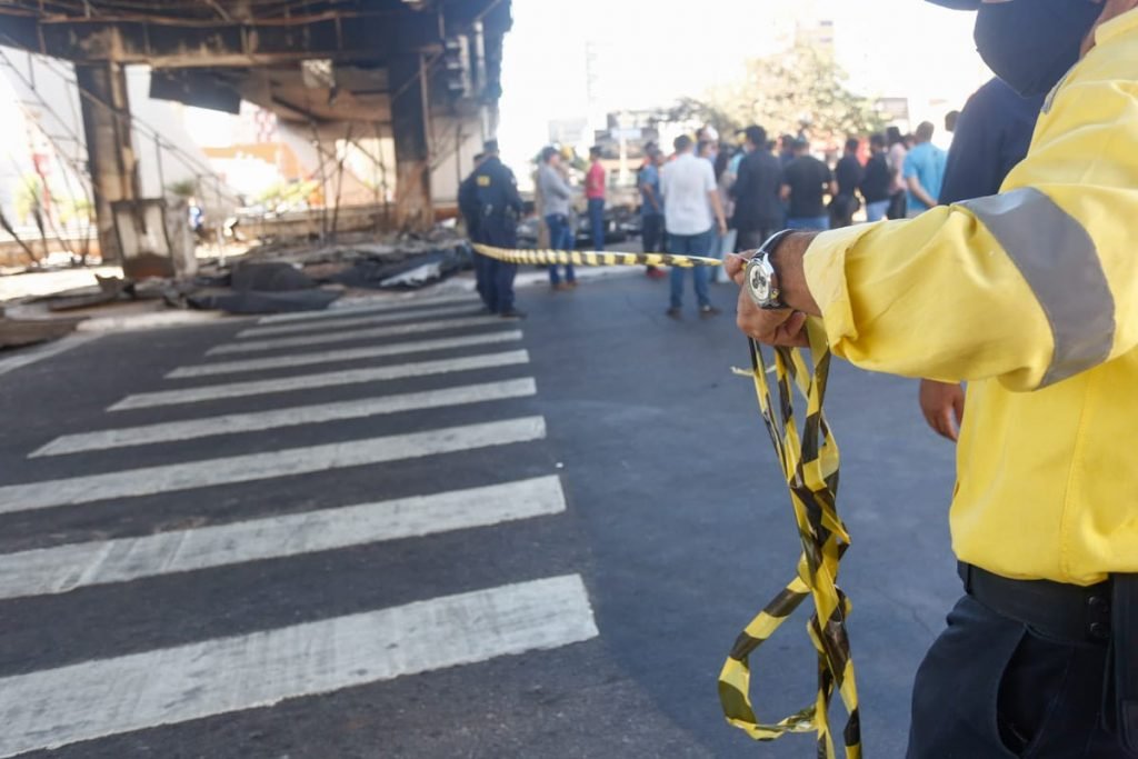 incendio viaduto t63 goiania vinicius schmidt (14)