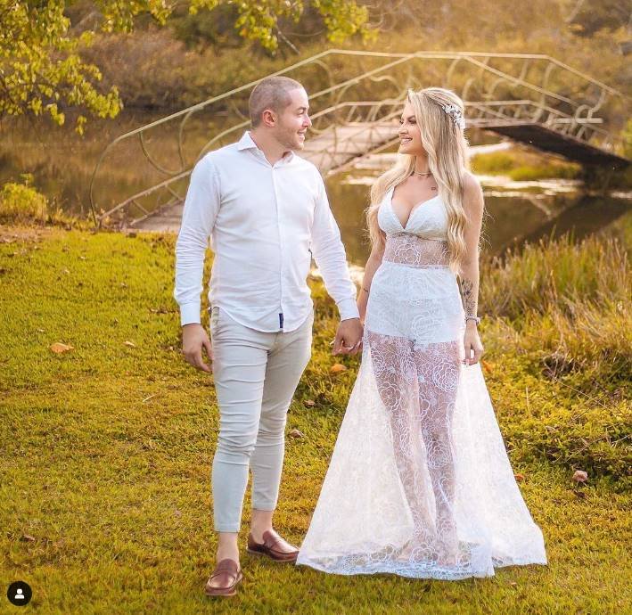 Digital influencer Lays Medeiros ao lado de noivo, em ensaio fotográfico - Metrópoles