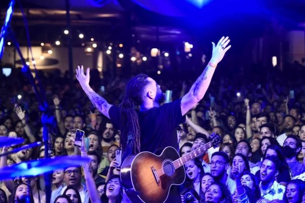 Pagode era o que faltava! Grupo Revelação se apresenta em novembro na  Capital - JD1 Notícias