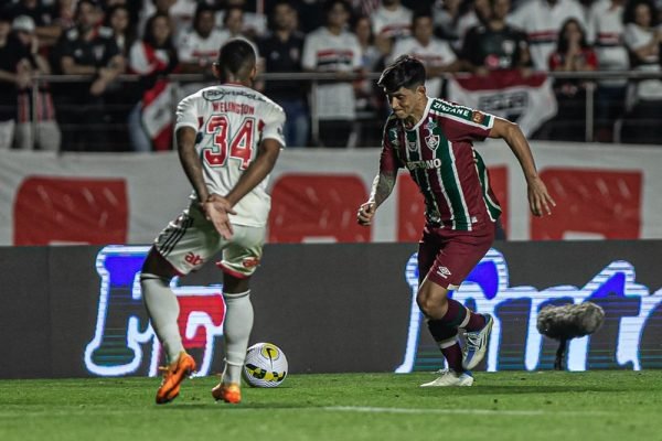 Fluminense e São Paulo em partida válida pela 17ª rodada do Campeonato Brasileiro - Metrópoles