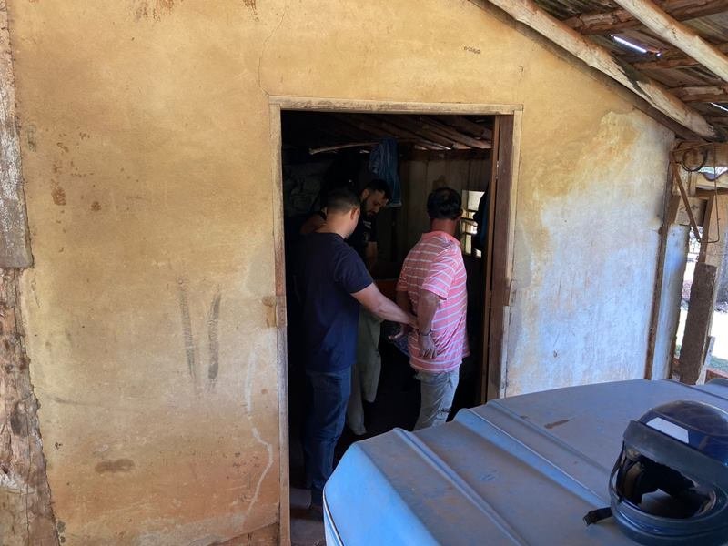 Cachorro é mutilado em Goiás