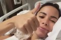Após mais de um ano internada, cantora gospel Amanda Wanessa recebe alta