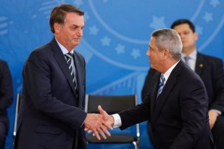 Bolsonaro e seu candidato a vice, general Braga NettoBolsonaro e seu candidato a vice, general Braga Netto