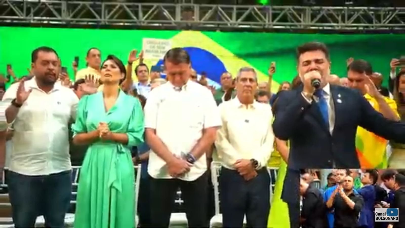 Bolsonaro tem um sonho e a princípio ele parece quase impossível