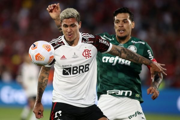 Abismo financeiro facilita recordes de Galo, Flamengo e Palmeiras