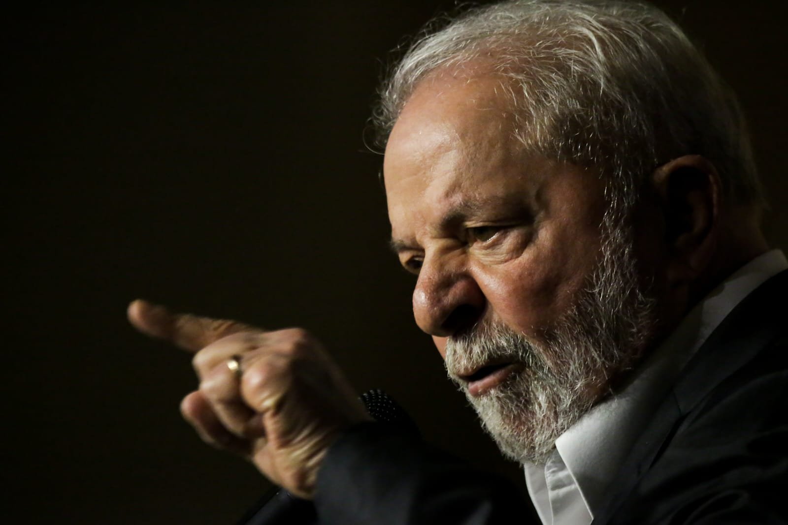 Candidato a presidência da República, Luiz Inácio Lula da Silva, discursa durante a Convenção Nacional do PSB em Brasília