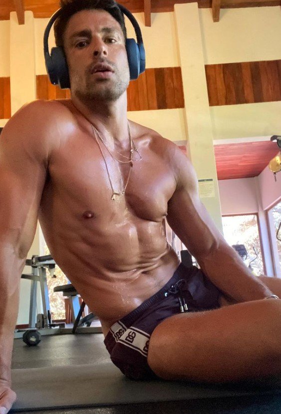 Ator Cauã Reymond