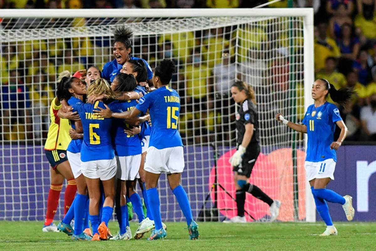 Em busca de oitava taça, Pia faz convocação para Copa América feminina