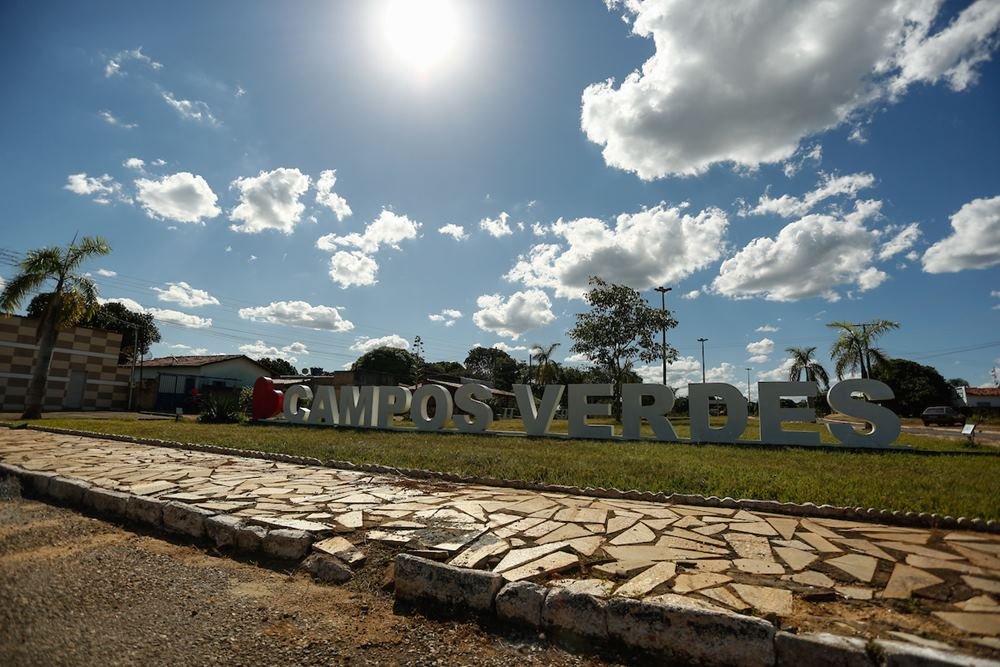 Entrada da cidade de Campos Verdes (GO)