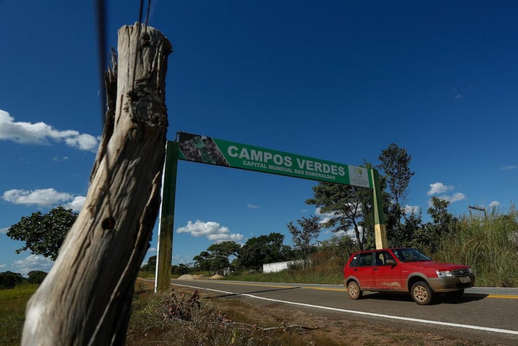 Entrada da cidade de Campos Verdes (GO)