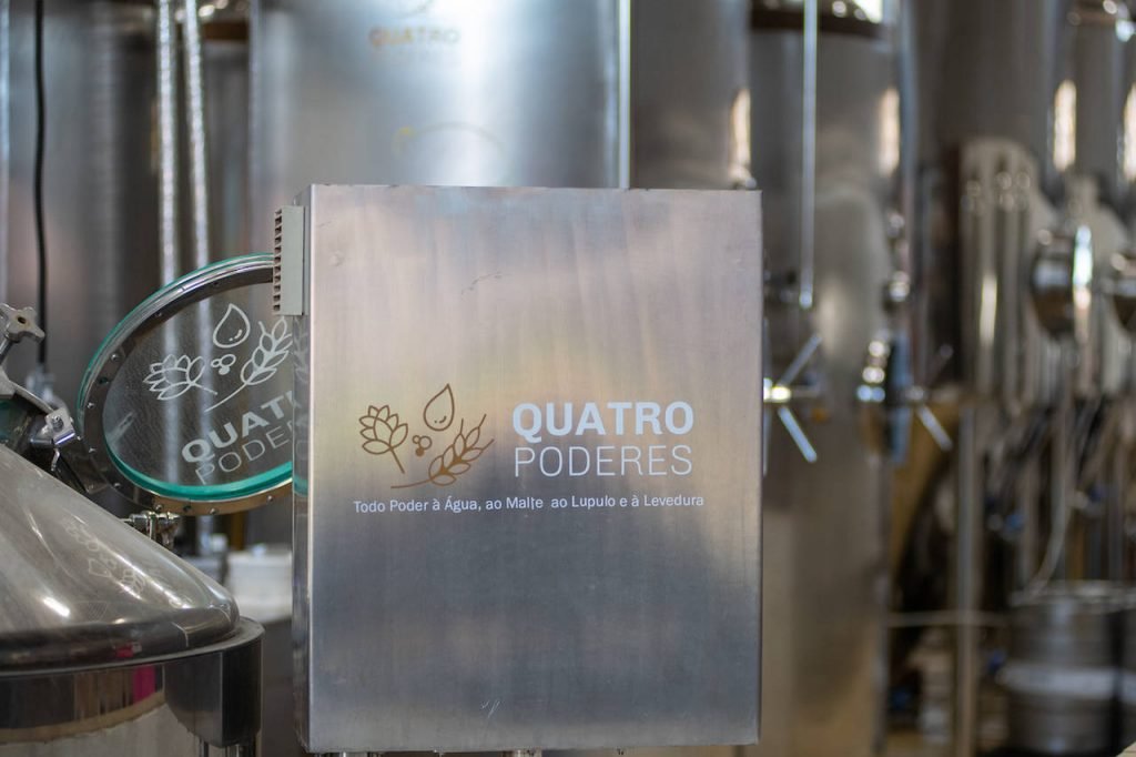 Cervejaria e o processo de produção para o Dia da Cerveja