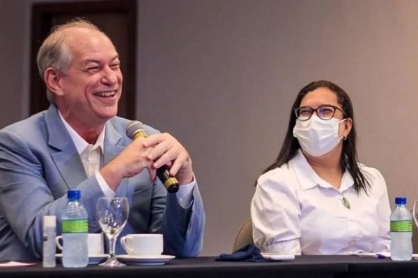 Ciro Gomes declara patrim nio de R 3 04 milh es ao TSE Metr poles