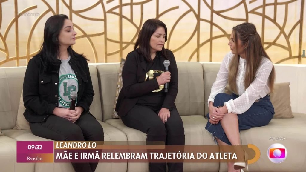 Patrícia Poeta interviewing Leandro Lo's mother and sister