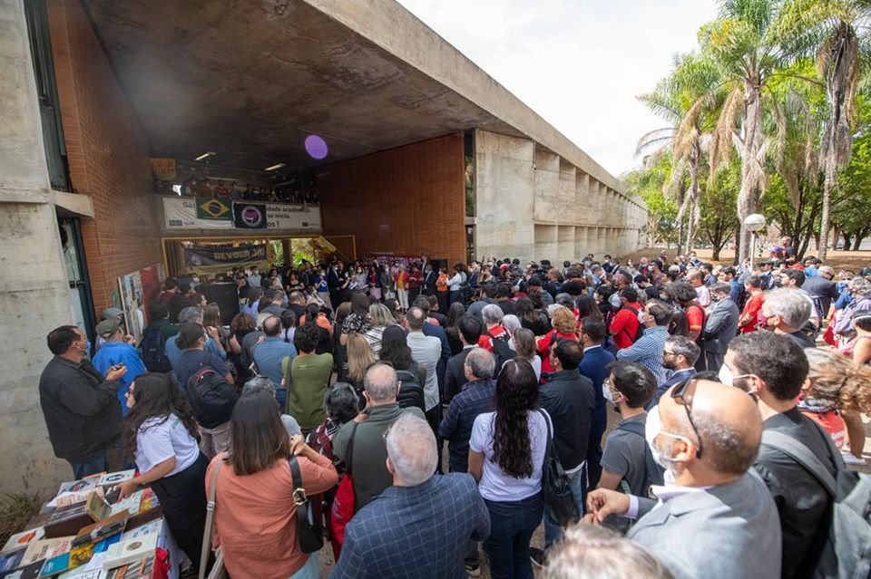 Carta em defesa da democracia é lida na UnB