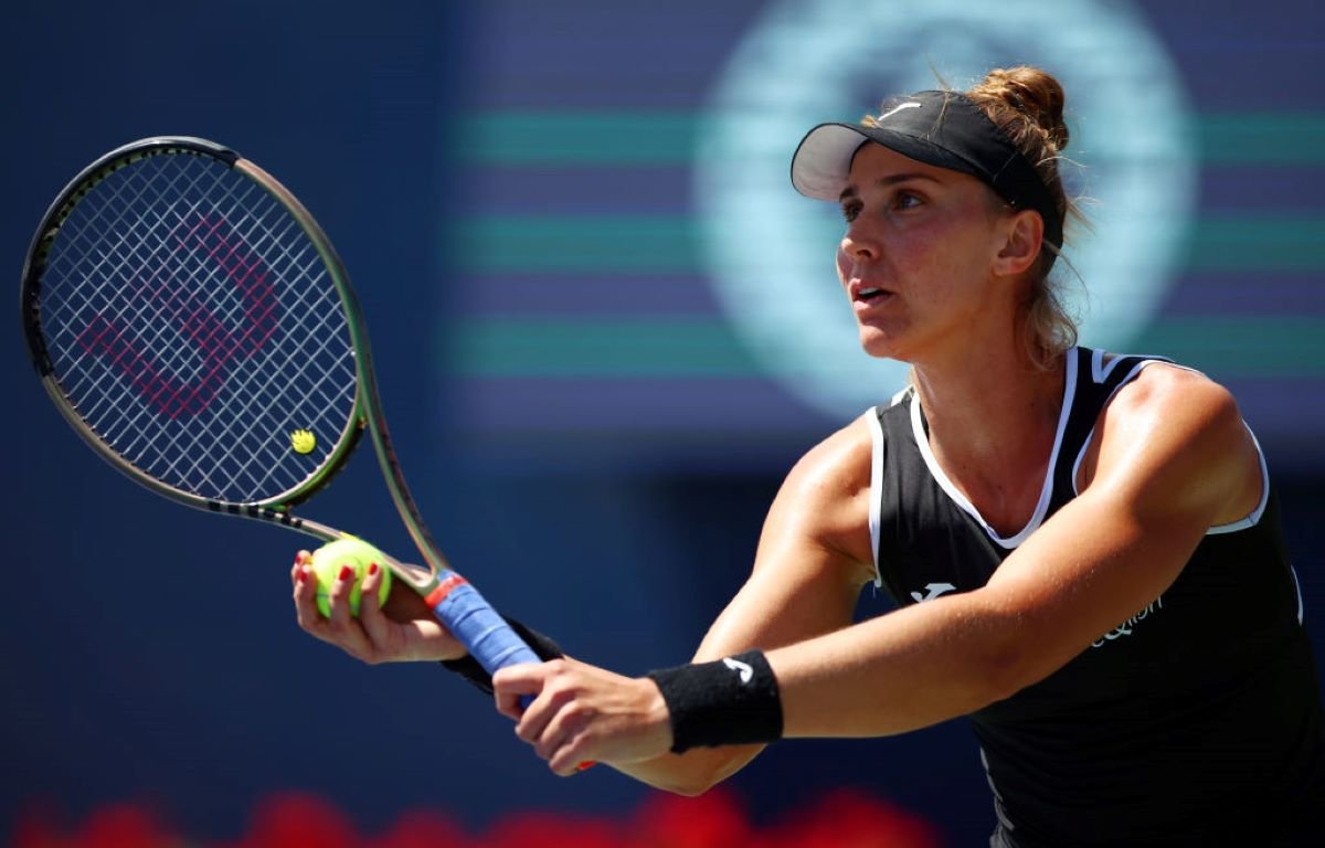 Bia Haddad perde para Halep e é vice no WTA 1000 de Toronto