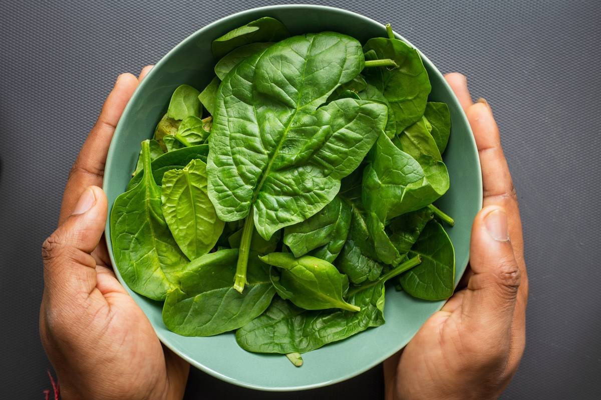 Comer quais são os 4 alimentos que prejudicam o fígado: o que deve ser  excluído da dieta - Orientador