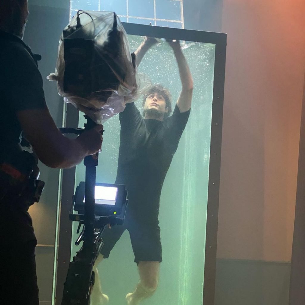 Imagem dos bastidores de Além da Ilusão
