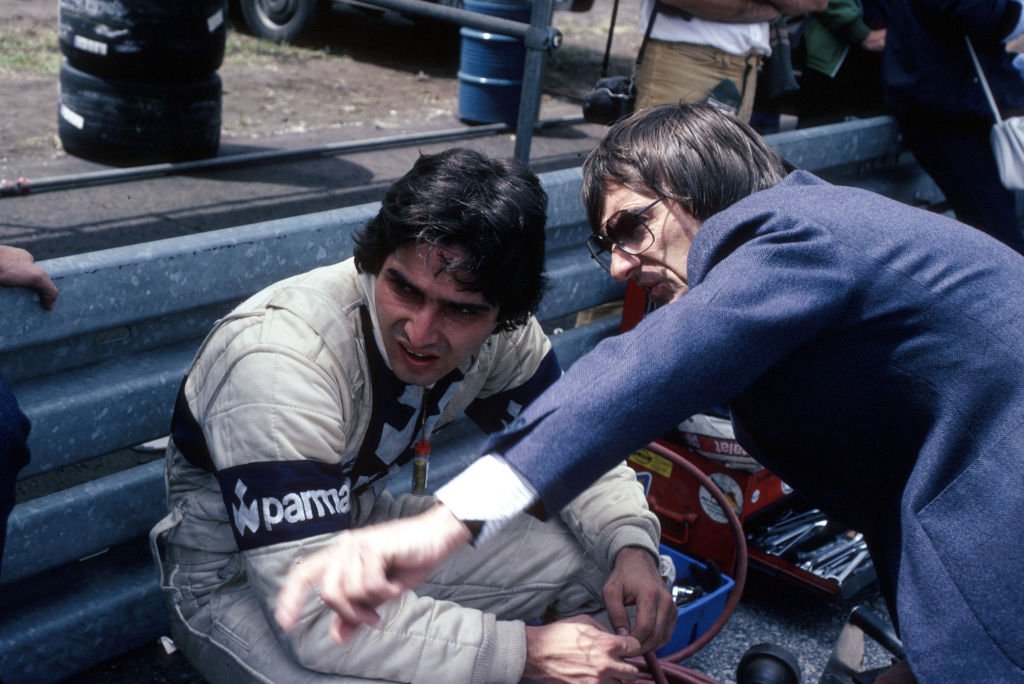Nelson Piquet conversando no grid - Metrópoles