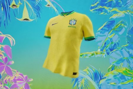 Campanha de divulgação da nova camisa da Seleção de Futebol Brasileira. Na foto é possível ver o modelo amarelo com gola e mangas verdes
