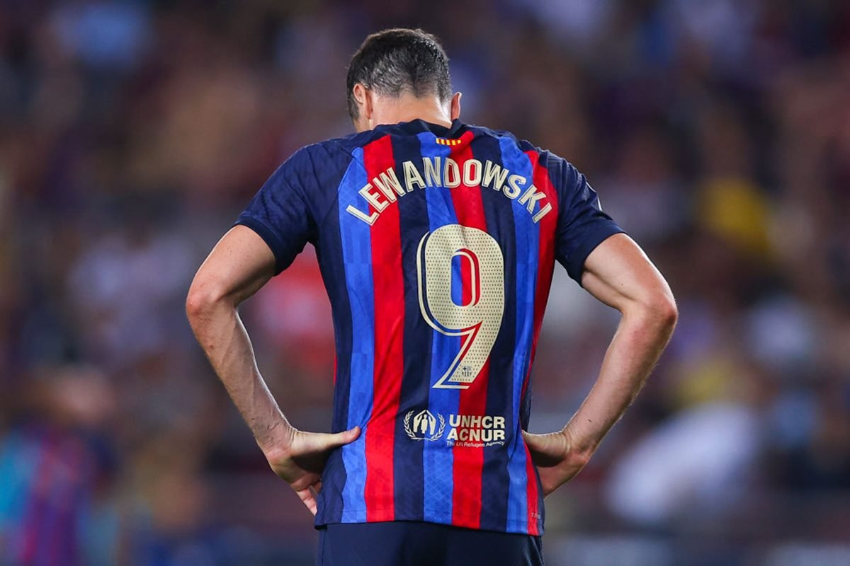 Barcelona adota cautela com Lewandowski, diz jornal espanhol