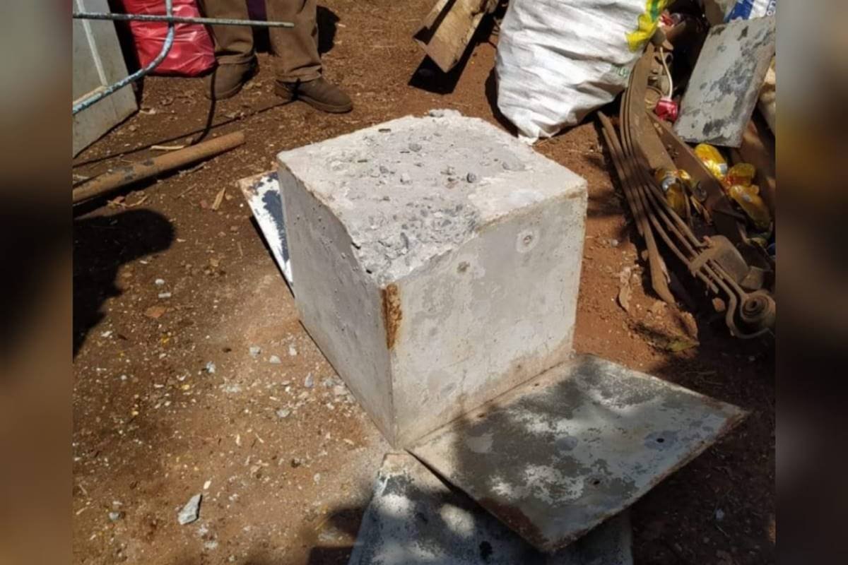 técnicos averigual suspeita de fonte de césio 137 armazenada em quintal de residência em anápolis, goiás