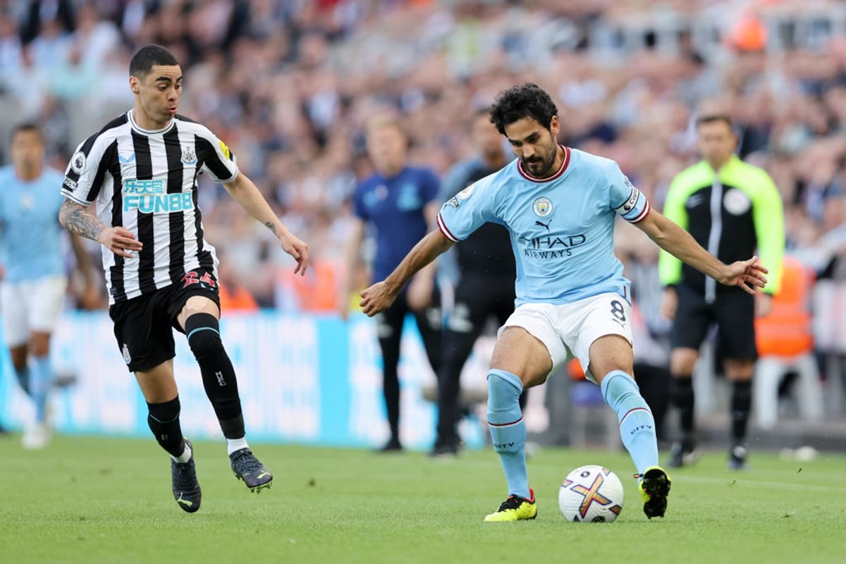 No melhor jogo da Premier League, Manchester City arranca empate contra o  Newcastle - Folha PE