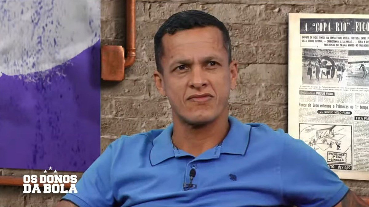 Souza dá aviso pra torcida do Corinthians