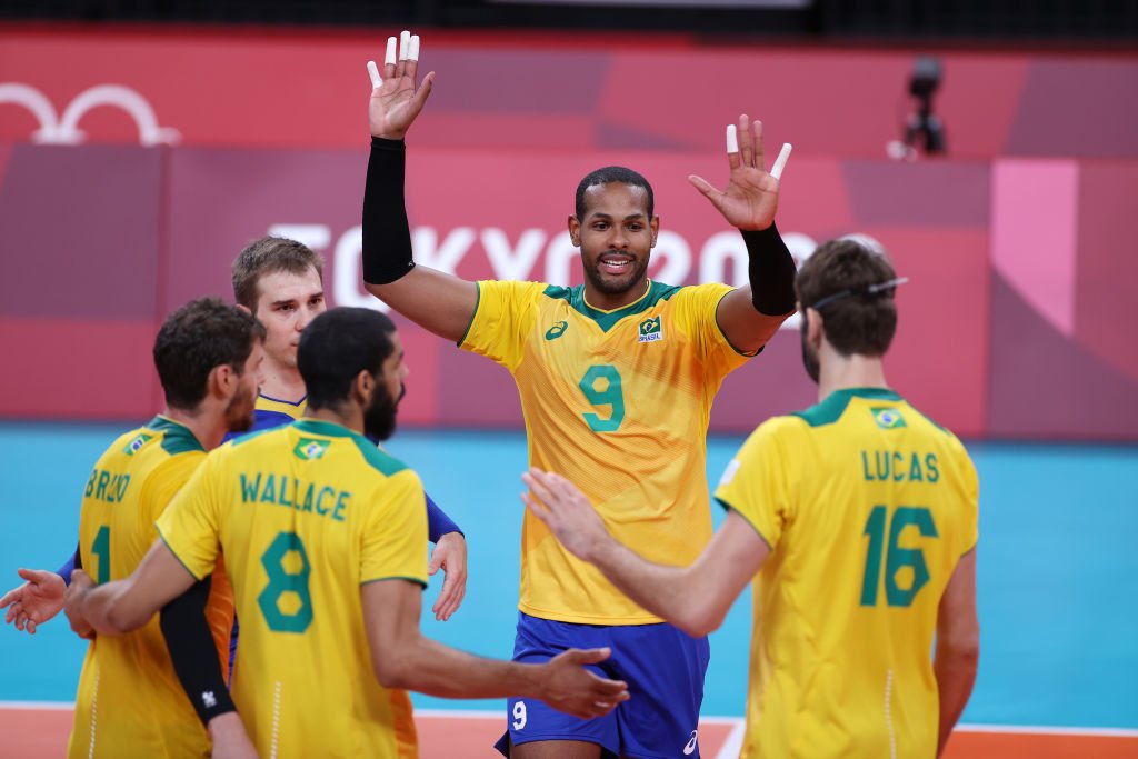 Seleção Brasileira comemora ponto em Olimpíadas de Tóquio - Metrópoles