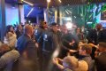 Polícia aparta Salles e Janones