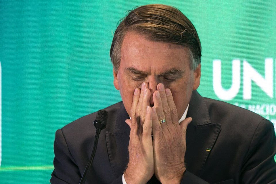 Jair Bolsonaro participa do Diálogos com os Candidatos à Presidência, feito pela Unecs