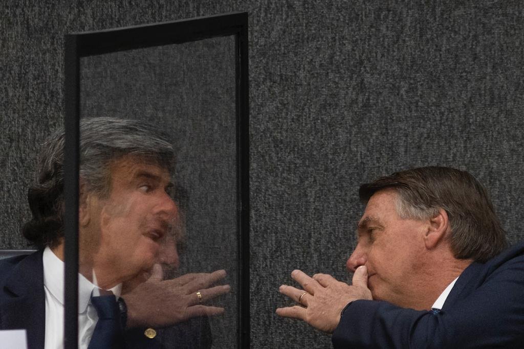 Presidente da República, jair Bolsonaro e o ministro Luiz Fux participa da solenidade de posse do Ministro Luis Felipe Salomão no cargo de Corregedor Nacional de Justiça, no Conselho Nacional de Justiça CNJ 6Presidente da República, jair Bolsonaro e o ministro Luiz Fux participa da solenidade de posse do Ministro Luis Felipe Salomão no cargo de Corregedor Nacional de Justiça, no Conselho Nacional de Justiça CNJ