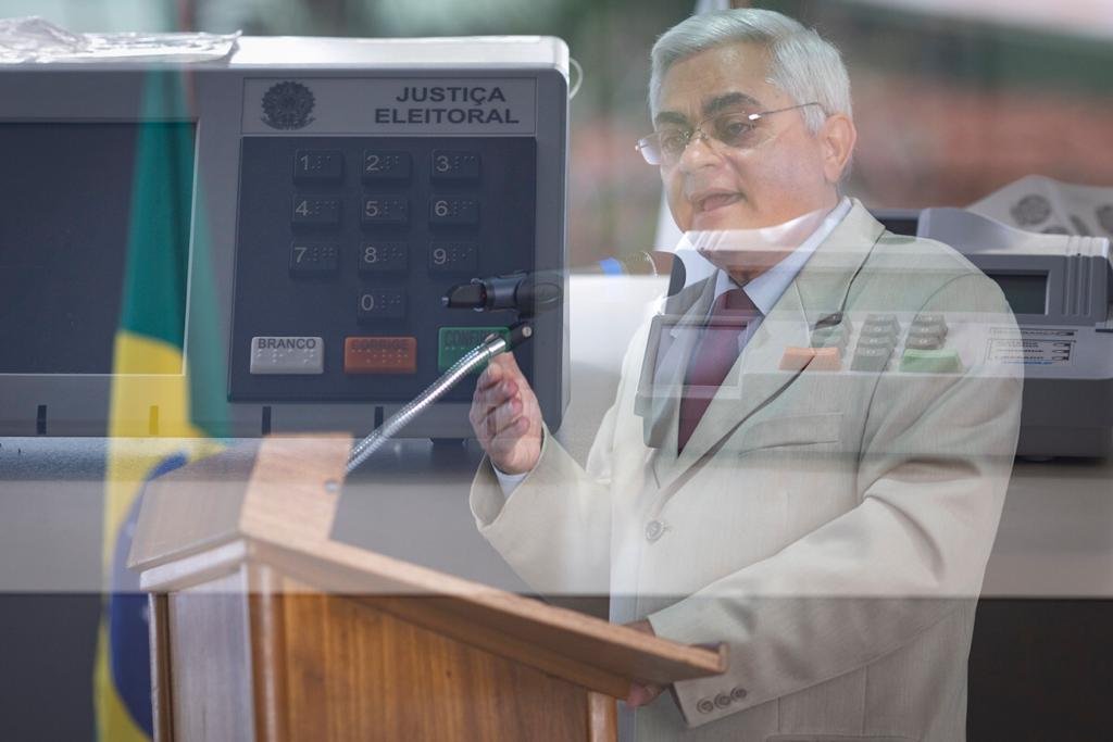 TRE-DF garante segurança das urnas: “Não há como fraudá-las”
