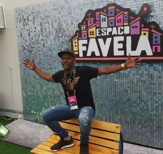 MC William do Borel