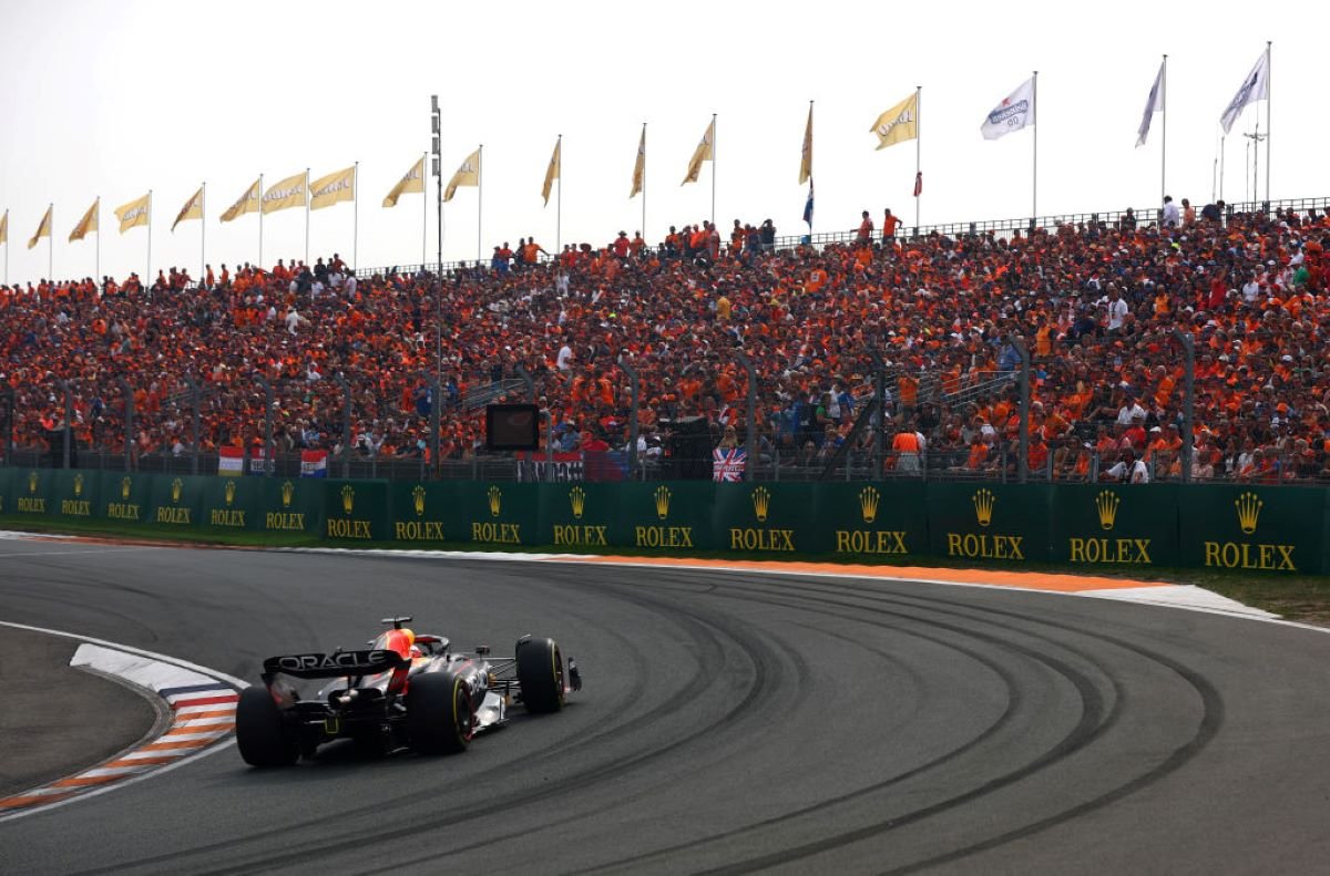 F1: na Austrália, Hamilton quer diminuir superioridade da Red Bull