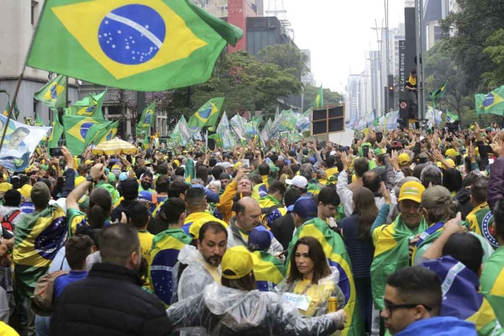 Apoiadores do presidente, candidato à reeleição, Jair Bolsonaro (PL), fazem um ato do dia 07 de Setembro na Avenida Paulista em são paulo