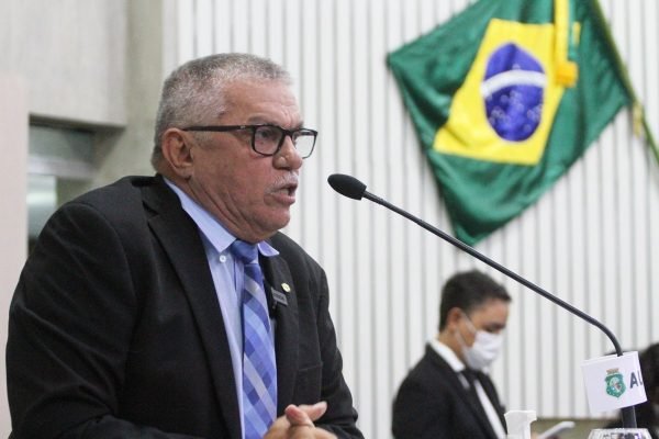 deputado estadual do Ceará Delegado Cavalcante PL - Metrópoles