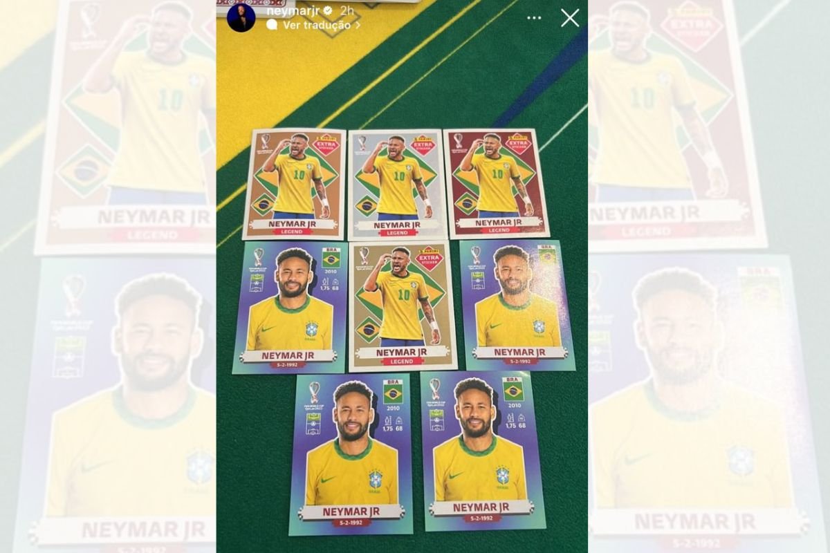 Marmelada? Neymar tira figurinhas raras dele mesmo e brinca com fãs