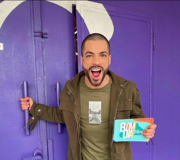 Jan Rios é o novo repórter do A Tarde É Sua (Reprodução: Instagram)