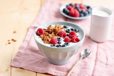 Café da manhã com iogurte