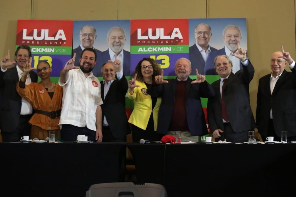 Fernando Haddad (PT), Marina Silva (Rede), Guilherme Boulos (Psol), Cristovam Buarque (Cidadania), Luciana Genro (Psol), Lula (PT), João Vicente Goulart (PCdoB) e Henrique Meirelles (União Brasil)
